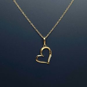 14K Yellow Gold Diamond Simple Heart Necklace